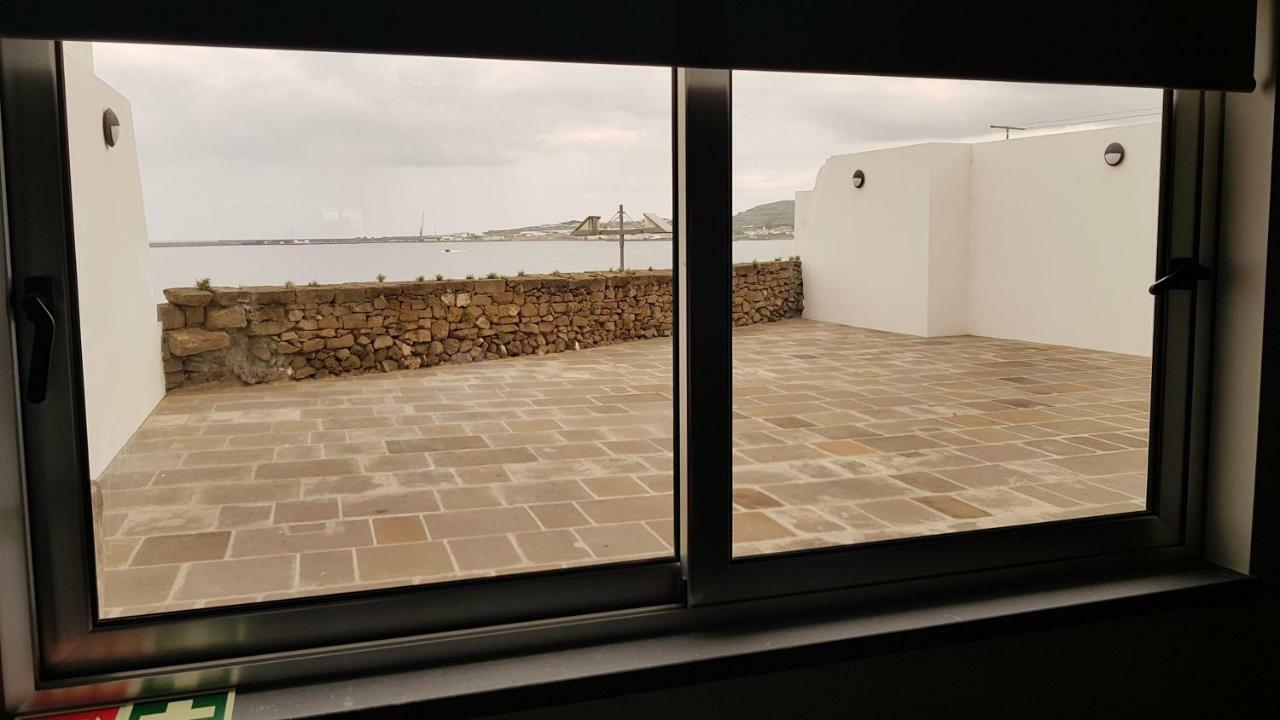 Black House Praia da Vitória Εξωτερικό φωτογραφία
