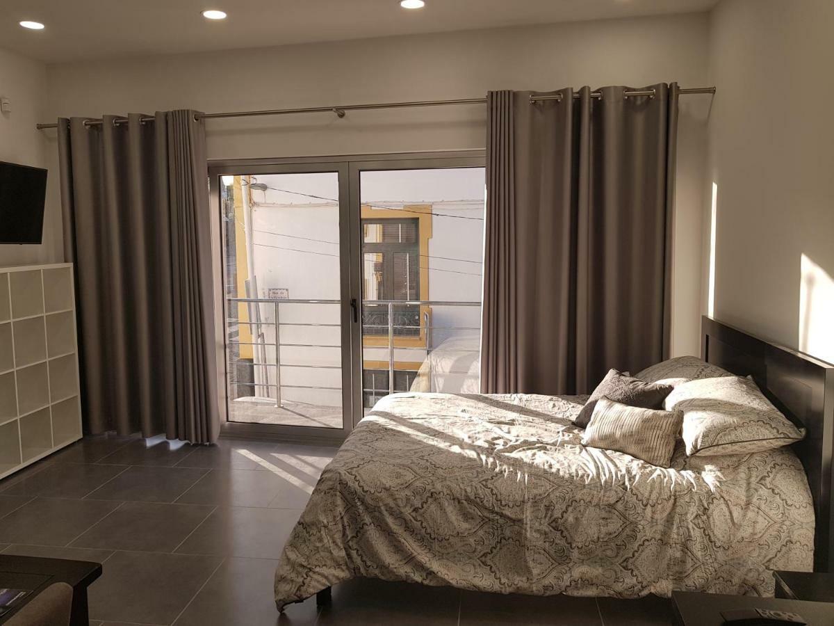 Black House Praia da Vitória Εξωτερικό φωτογραφία